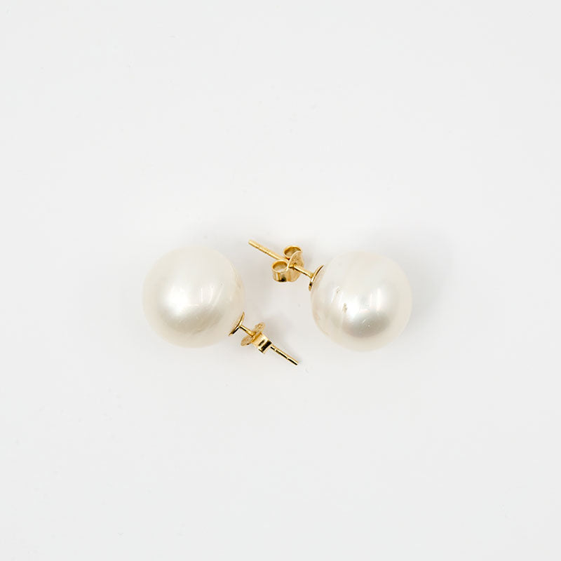 South Sea Pearl White 12mm in 18k Gold