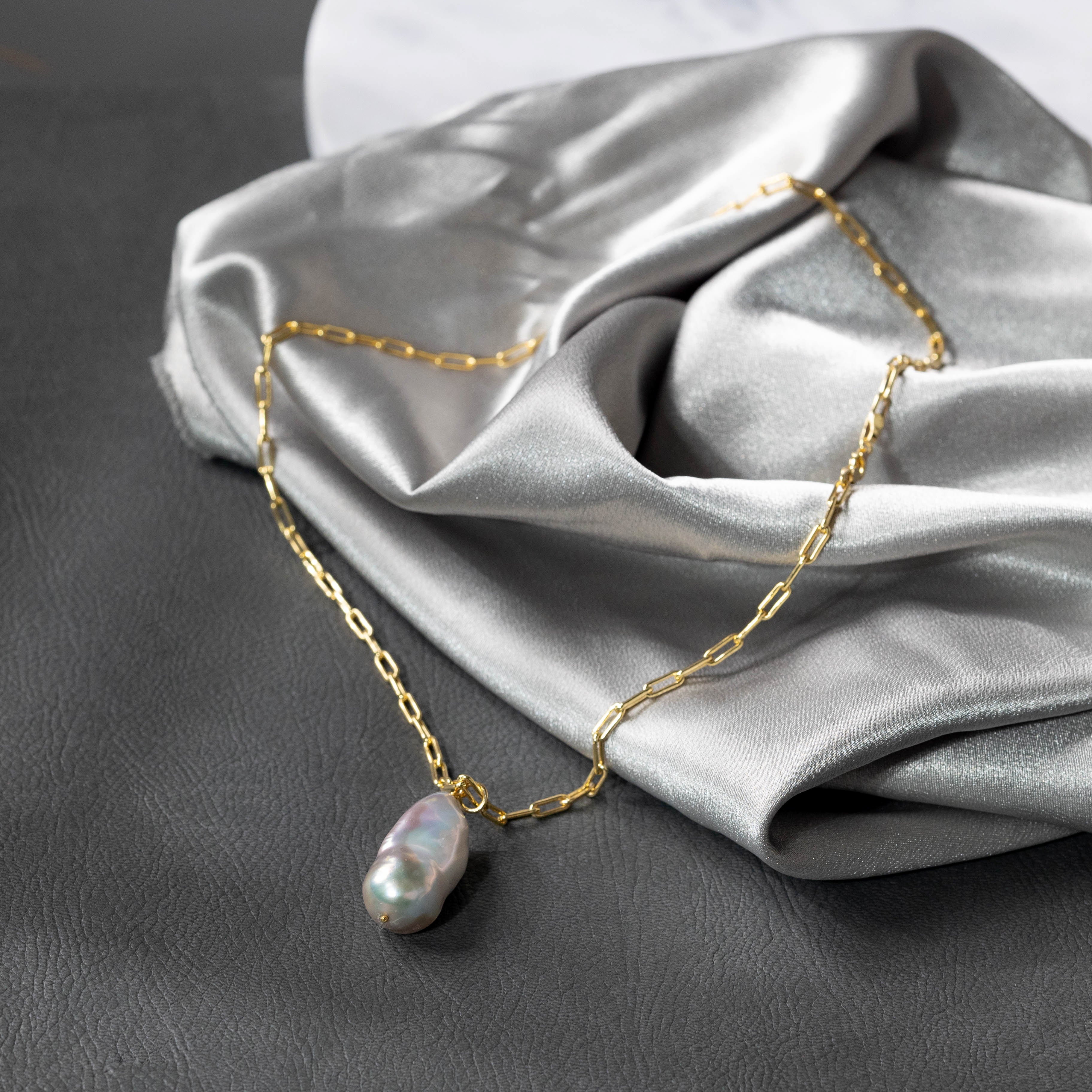 White Freshwater Baroque Pearl Pendant – 18K Gold-Plated Sterling Silver Chain