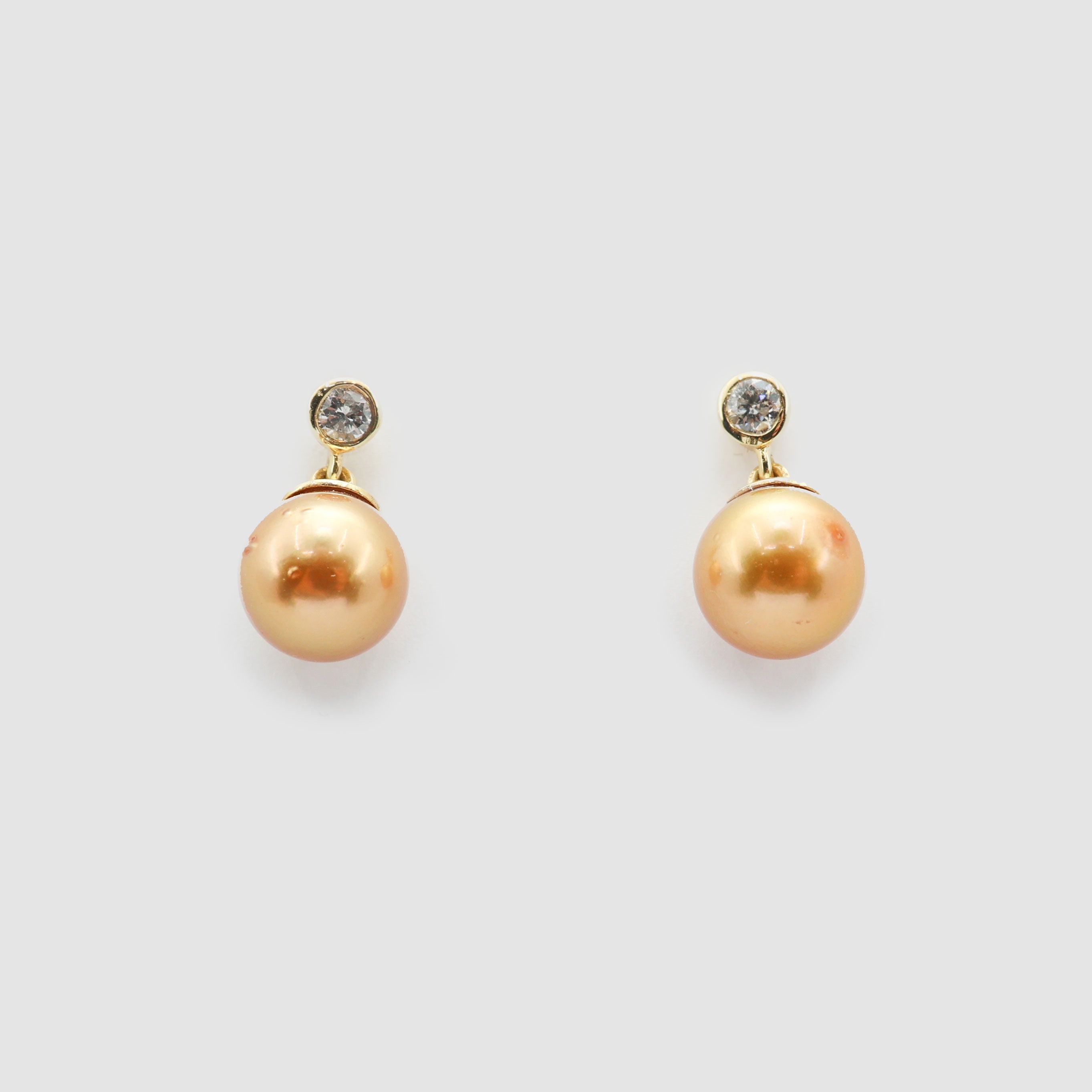 8mm Golden South Sea Pearls with Diamond in 18k Gold
