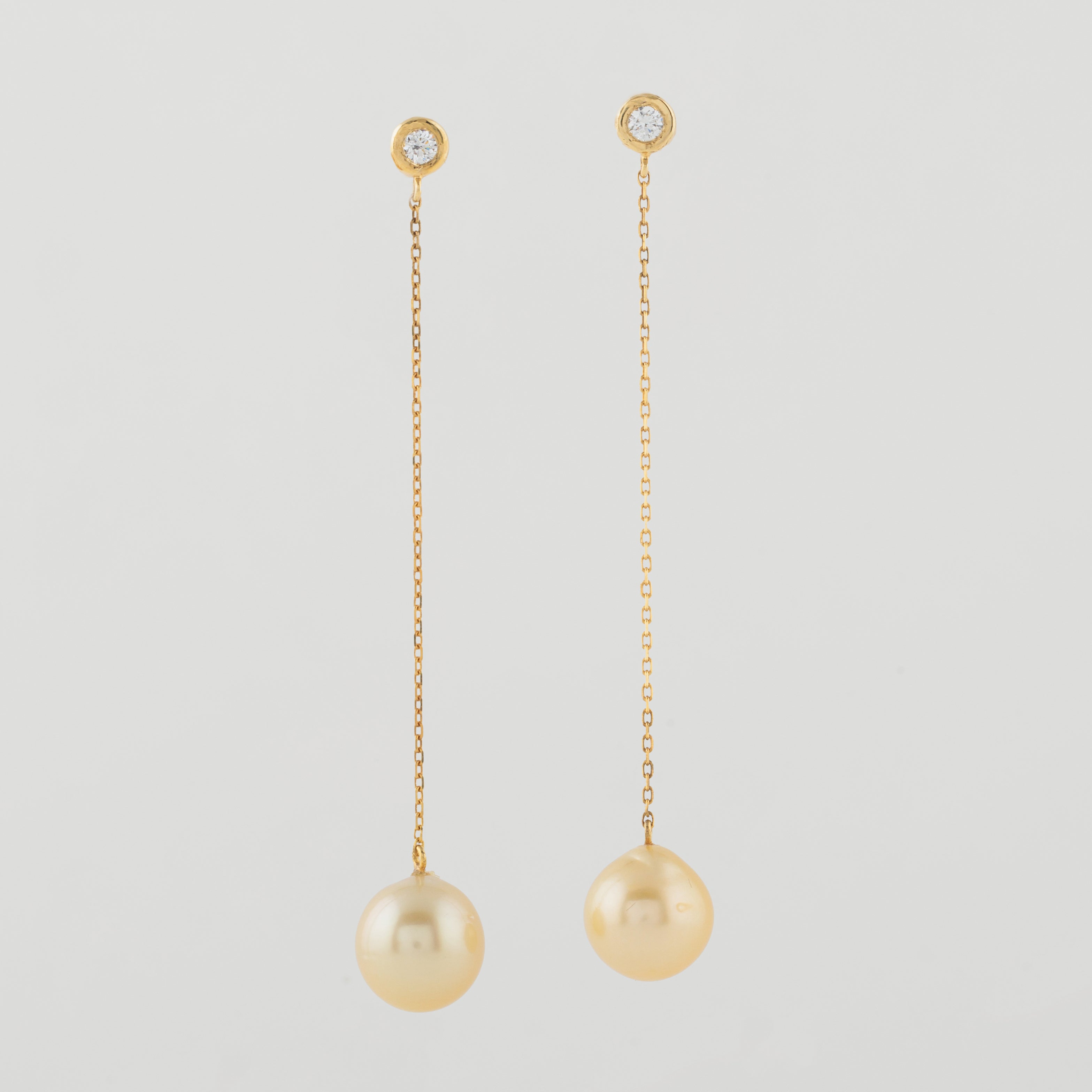 South Sea Pearl Dangling Gold Earrings with 0.12 ct Diamond in 18k Gold