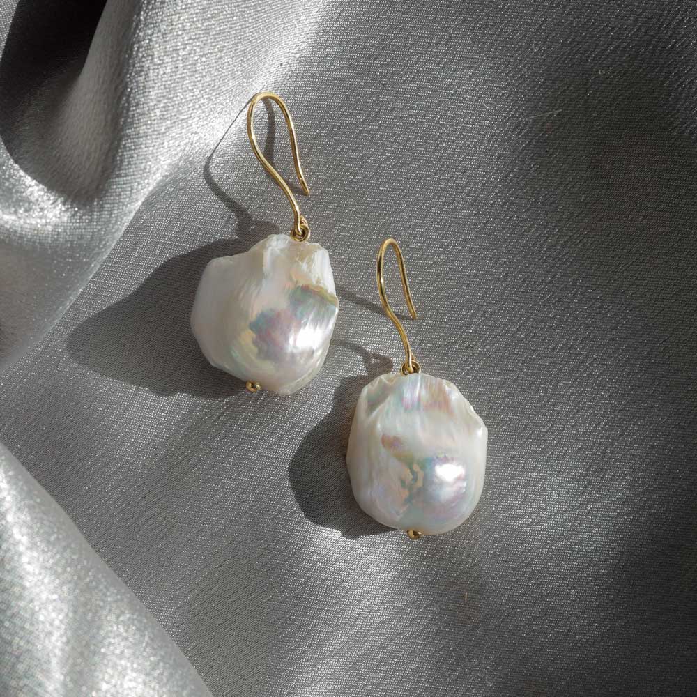 Baroque White Pearl Drop Earrings in 18k Gold
